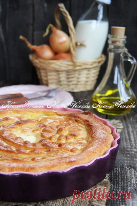 Пирог с курицей и соусом бешамель  / Историческая справка