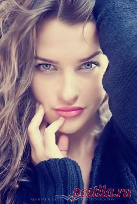 (3) Black and White My favorite photo | The Eternal Face of Havvah