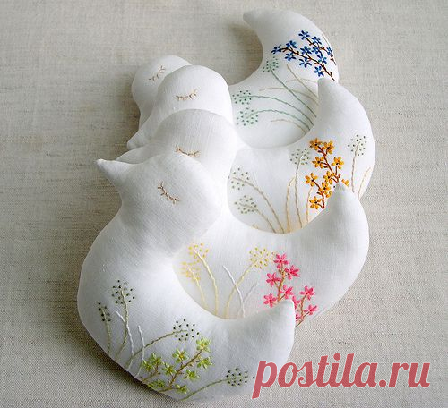 >Идеи вышивки на игрушках своими руками