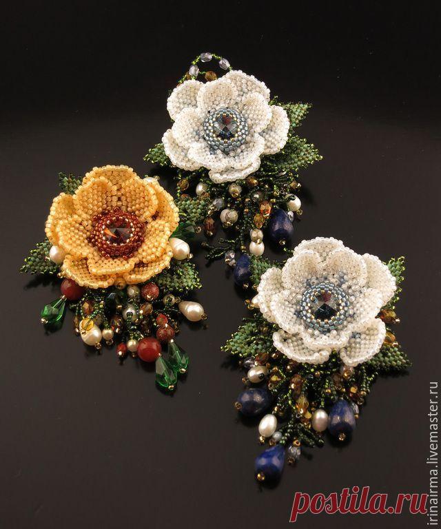 (14) Купить Брошь "Шиповник" - оранжевый, белый цвет, белый, синий, брошь, брошь ручной работы | Бисерные броши и кулоны