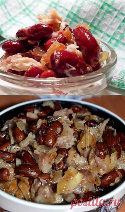 Салат с копченой скумбрией и фасолью / Простые рецепты