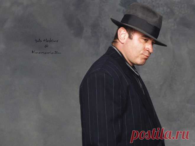Боб Хоскинс (Bob Hoskins)
- 26 октября, 1942 • 29 апреля 2014