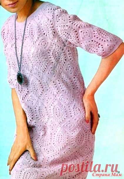 . Винтажное платье из оригинальных мотивов.