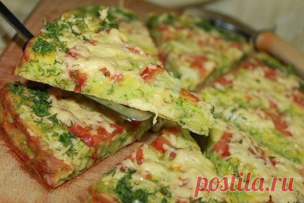 Три рецепта низкокалорийной пиццы из кабачков. Она вкусна и в горячем, и в холодном виде.