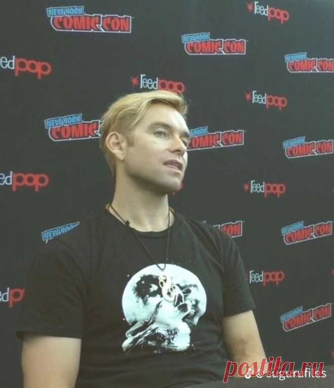 Энтони Старр