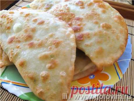 Постные чебуреки с картофелем, зеленым луком и черемшой. Рецепт с фото / Готовим.РУ