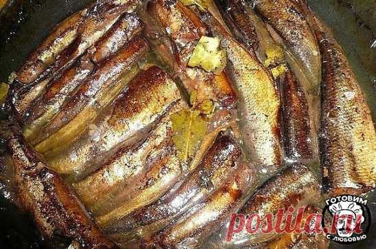 ДОМАШНИЕ ШПРОТЫ
По вкусу получается ну ни капли не отличимо от магазинных шпрот.