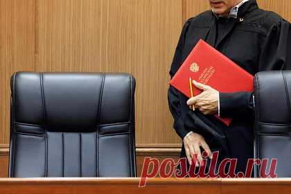 Суд определился с 80-летним экс-главой управления Пенсионного фонда в российском городе