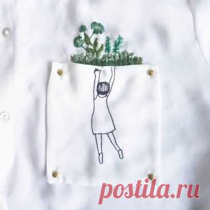 Вышитый карманчик