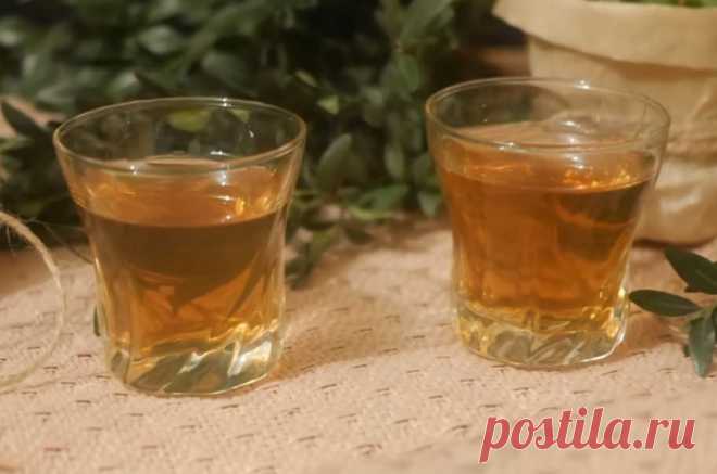 Как приготовить травяной ликер