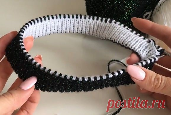 Двойная двухцветная полая резинка спицами
