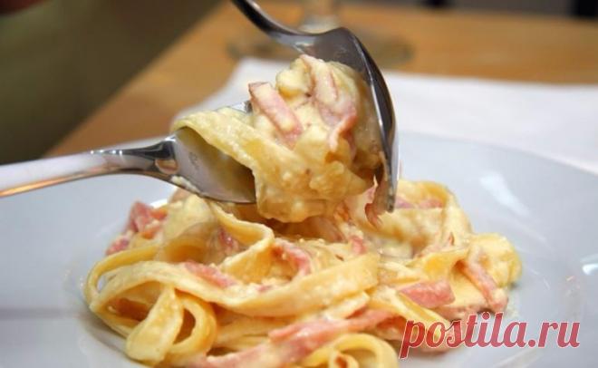 Тальятелле с ветчиной и сливочным соусом  — Фактор Вкуса