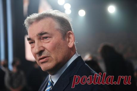 Третьяк высказался о возможном отказе игроков НХЛ от Олимпиады. Президент Федерации хоккея России (ФХР) Владислав Третьяк оценил возможный отказ Национальной хоккейной лиги (НХЛ) отпускать игроков на Олимпийские игры-2022 в Пекине. «Ждем новостей из НХЛ. Это очень большая проблема. И как она будет решаться — никто не знает», — поделился опасениями Третьяк.
