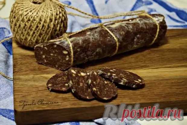 Шоколадная колбаска из печенья со сгущенкой - Дачно-огородные радости - 26 апреля - 43814995000 - Медиаплатформа МирТесен