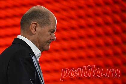 Шольц заявил о способности Германии избежать рецессии благодаря поставкам газа. По словам канцлера ФРГ Олафа Шольца, экономика Германии находится в хорошей форме, чтобы пережить последствия энергетического кризиса. Он заявил, что страна способна избежать рецессии благодаря новым поставкам газа. Крупнейшая экономика Европы начинает 2023 год с более радужными перспективами.