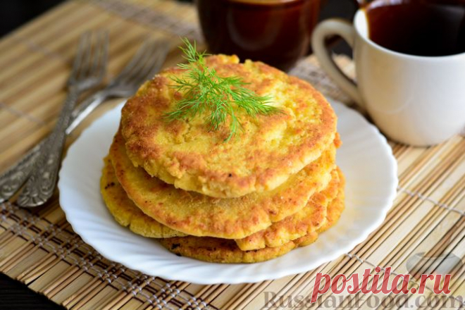 Рецепт: Кукурузные лепешки с сыром на RussianFood.com