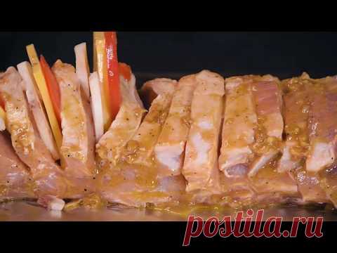 Мясо гармошка с грибами и помидорами, рецепт с фото