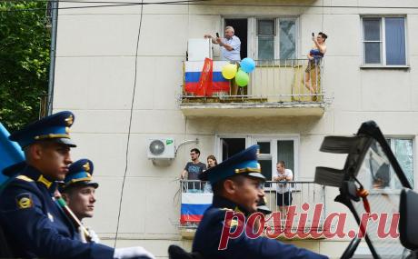 Губернатор связал парад в Новороссийске с «огромной ответственностью». Парад в честь Дня Победы состоится в Новороссийске, хотя его проведение — это «огромная ответственность», написал губернатор Вениамин Кондратьев.