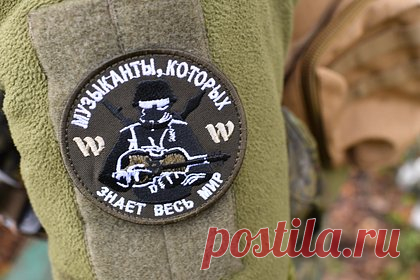 На Урале с почестями похоронят торговавшего наркотиками вагнеровца. В Ивделе Свердловской области с почестями похоронят на городском кладбище бойца частной военной компании (ЧВК) «Вагнер» Ивана Горского, погибшего в ходе специальной военной операции. До вступления в ЧВК уралец отбывал наказание в колонии строгого режима за торговлю наркотиками.