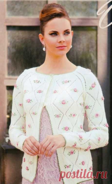 Кофта ажурные ромбы с вышивкой