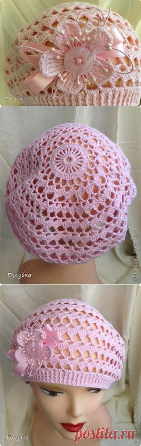 Ажурный беретик с цветком. Очень красивый, нежный.