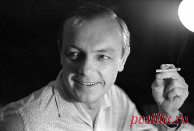 Кирилл Лавров, 15 сентября, 1925
• 27 апреля 2007