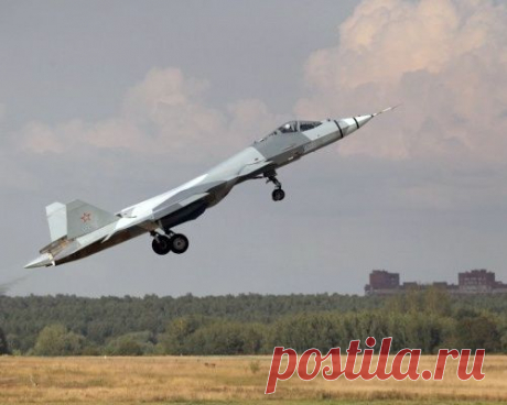 Военный &quot;Чирок&quot; и секретный МиГ пятого поколения покажут на МАКС-2015