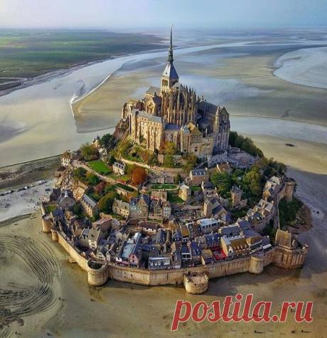 Мон Сен-Мишель, #Франция@discoverygroup