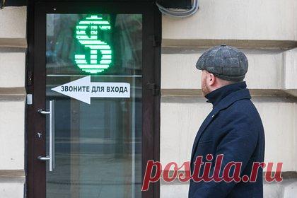 Курс доллара опустился ниже 78 рублей