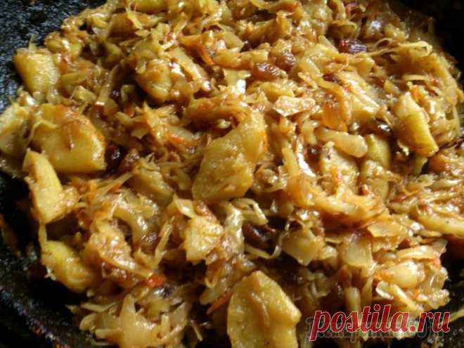 Мой фирменный рецепт тушёной квашеной капусты