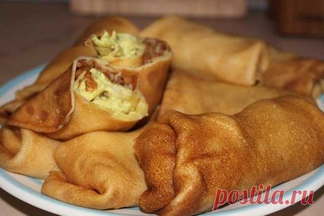 ОЧЕНЬ ВКУСНЫЕ БЛИНЫ С НАЧИНКОЙ ИЗ КУРОЧКИ С ГРИБАМИ В СЛИВКАХ

НАМ ПОТРЕБУЕТСЯ:: 
-Куриное яйцо - 4 шт. 
-Молоко коровье - 700 мл 
-Сахар тростниковый - 1 ст. л. 
-Мука пшеничная - 8 ст. л. 
-Растительное масло - 2 ст. л. 
-Куриная грудка - 2 шт. 
-Шампиньоны - 300 г 
-Сливки 20-22% - 200 мл 
-Соль морская - 1 ч. л. 
-Карри - 1 ст. л. 
-Твердый сыр - 200 г 

Приготовление: 
Яйца немного взбить с сахаром, солью и 300 мл теплого молока, добавить муку, тщательно перемешать, ч...