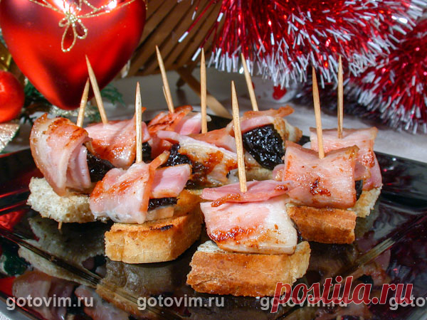 Закуска из чернослива с беконом. Рецепт с фото Закуска из чернослива с беконом