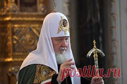 Патриарх Кирилл призвал молиться о мире братских народов. Братские народы, встречающие предпасхальную субботу, должны молиться о мире, заявил патриарх Московский и всея Руси Кирилл в своем обращении по поводу Пасхи. «В светозарный праздник Пасхи наши особые молитвы обращены к Богу о людях, находящихся в зоне военных действий», — добавил он.