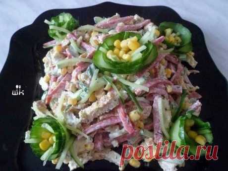 Новости
ВКУСНЫЙ И ПРОСТОЙ САЛАТИК 🌿

Ингредиенты:

● Свежий огурец,
● полукопченая колбаса,
● кукуруза,
● 4 яйца,
● зелень (лучок, укроп),
● майонез.
