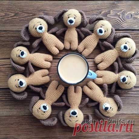 Потрясающие вязаные собачки - амигуруми крючком
Описание: https://womanknits.ru/vyazanie-dlya-doma/vjazanye-igrushki/potryasayushchie-vyazanye-sobachki-amigurumi-kryuchkom