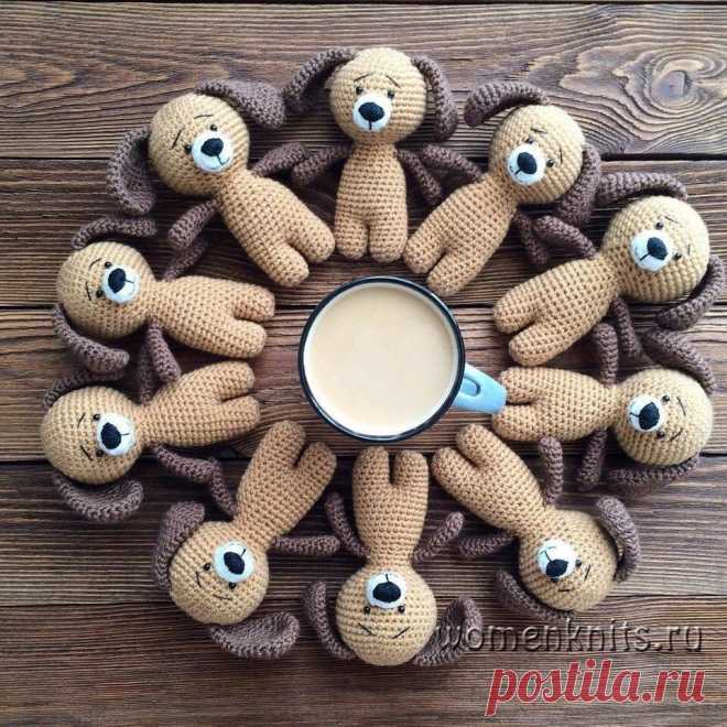 Потрясающие вязаные собачки - амигуруми крючком
Описание: http://womanknits.ru/vyazanie-dlya-doma/vjazanye-igrushki/potryasayushchie-vyazanye-sobachki-amigurumi-kryuchkom