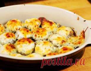 Фаршированные шампиньоны - красивое, вкусное блюдо, которое с успехом станет украшением любого праздничного стола и которое очень легко приготовить. Рецепты, идеи, советы здесь:  http://tut.kuxnimira.ru/farshirovannyie-shampinonyi-2/