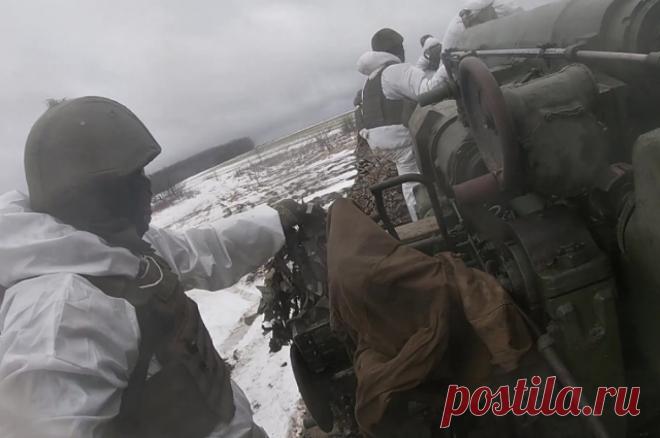 Артиллеристы ликвидировали центр управления дронами ВСУ под Авдеевкой. Успешная операция была проведена на авдеевском направлении с помощью одной из самых больших самоходных пушек «Малка».