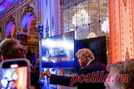 В Китае пожаловались на проблемы от «внутреннего хаоса» в США. Политическая ситуация и противоборство двух главных партий внутри Соединенных Штатов вызывают беспокойство во всем мире, говорится в материале китайского издания Global Times. Кардинально противоположные мнения демократов и республиканцев на вопросы мировой повестки (например, на конфликт на Украине) могут быть опасны.