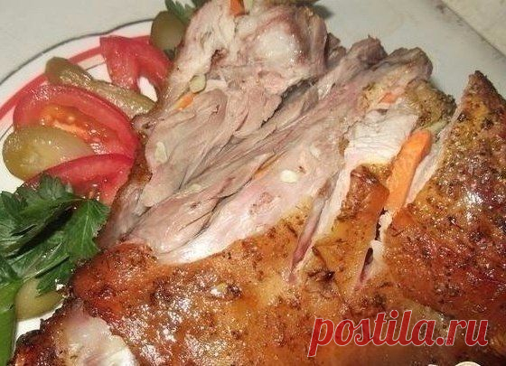 Закусочный рулет из рульки в луковой шелухе | Четыре вкуса