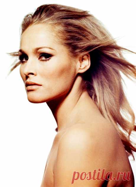 Урсула Андресс (Ursula Andress)
- 19 марта, 1936