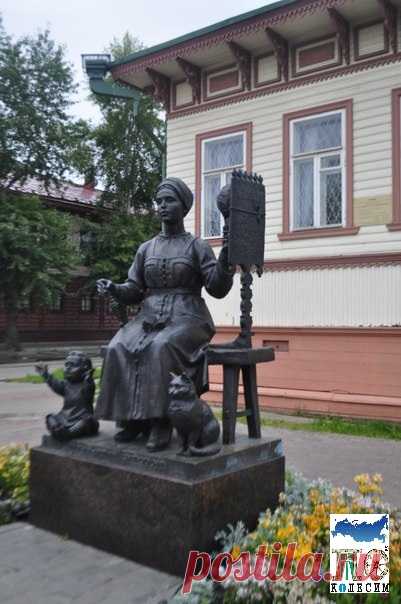 Замечательная и удивительная поездка в гости к настоящим Поморам. Мы доехали даже до туда, куда не планировали и куда дорогу построили не так давно, но даже это нас не остановило и мы нашли еще интереснее и не доступнее места...