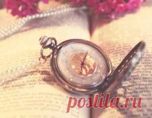 Совпадение чисел на часах.