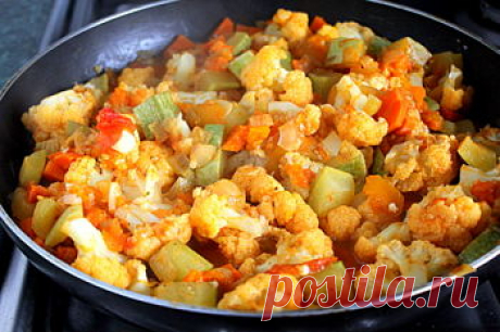 Рагу с цветной капустой - рецепт с пошаговыми фото / Меню недели