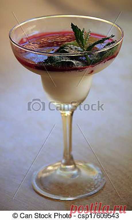 Стоковые фото icecream, syrup - dessert, icecream, syrup csp17609543 - Поиск стоковых изображений, фотографий, картинок и фотоклипартов