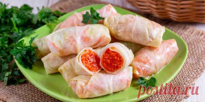 Маринованные голубцы с морковью - Лайфхакер Маринованные голубцы с морковью и чесноком получаются хрустящими, пикантными, ароматными и вкусными. Попробуйте привычное блюдо в оригинальном исполнении.