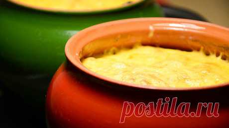 Жаркое из свинины с картошкой под сырной корочкой, в горшочках