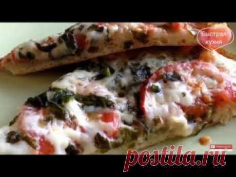 Очень простая, но невероятно вкусная весенняя пицца. Тесто - https://youtu.be/xPDghAk5TfE Пиццамейкер - рецепты - https://www.youtube.com/playlist?list=PL3M3...