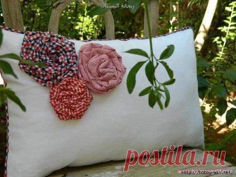 Красивые подушки с цветочным декором. Идеи.