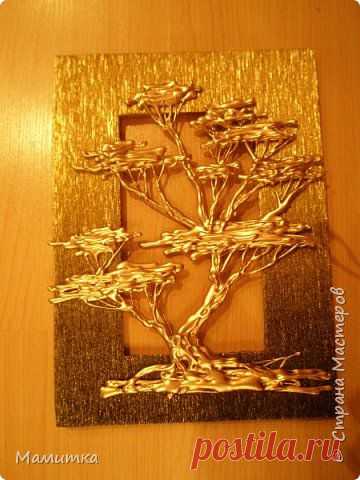 Панно из пистолетного клея